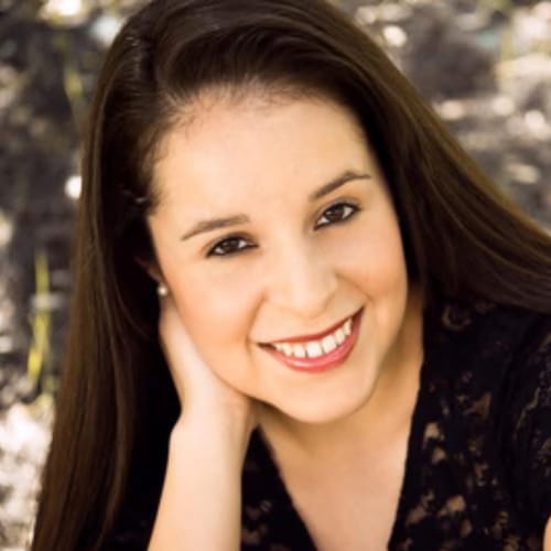 Headshot of Melissa Hernandez, LCSW