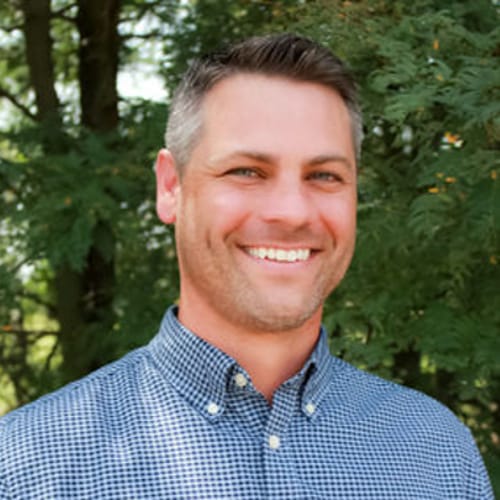 Headshot of Travis Moore, LPC