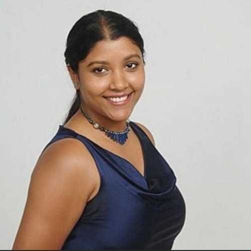 Headshot of Hema Naraharisetty, LICSW