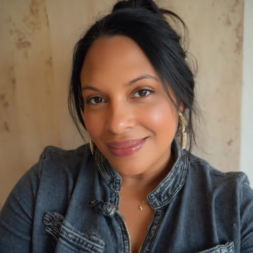 Headshot of Brenda Montero, LPC