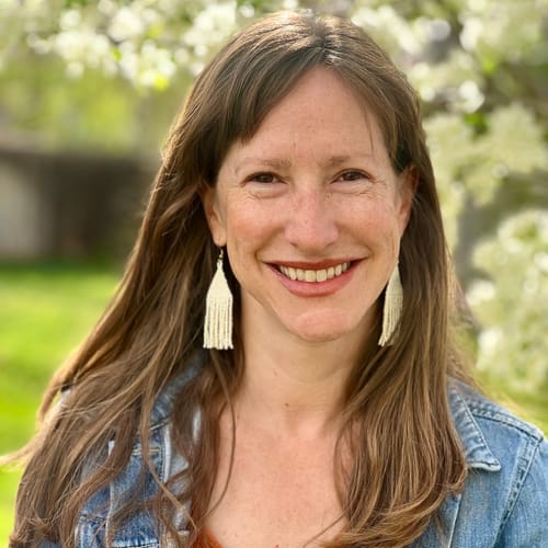 Headshot of Krystel Mairs, LPC