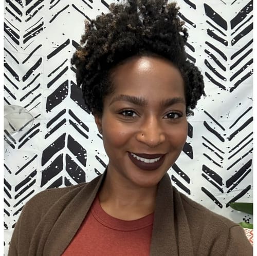 Headshot of Dashiya Wallace, LCSW