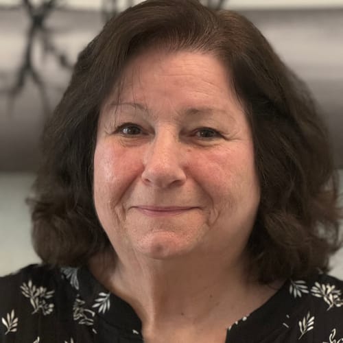 Headshot of Karen Ricotta, LPC