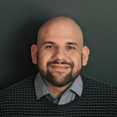 Headshot of Ramon Suarez, LCSW