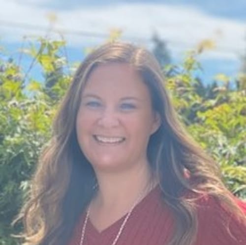 Headshot of Mandy Engelker, LICSW