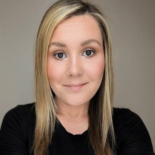 Headshot of Melanie Dean, LMHC