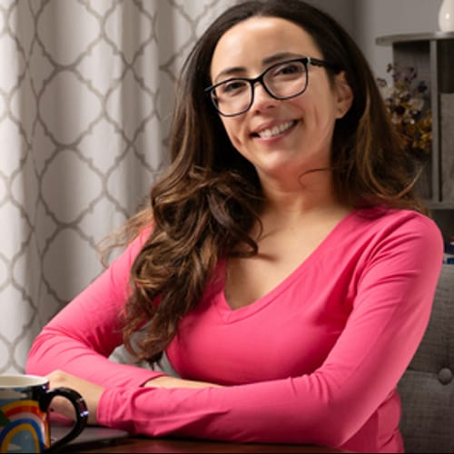 Headshot of Damaris Alfonso, LCSW