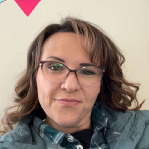 Headshot of Laura Sedillo, LCSW