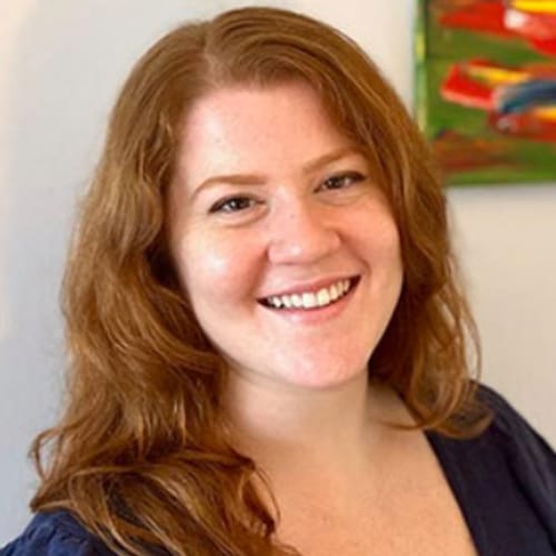 Headshot of Clare Ayar, LMHC