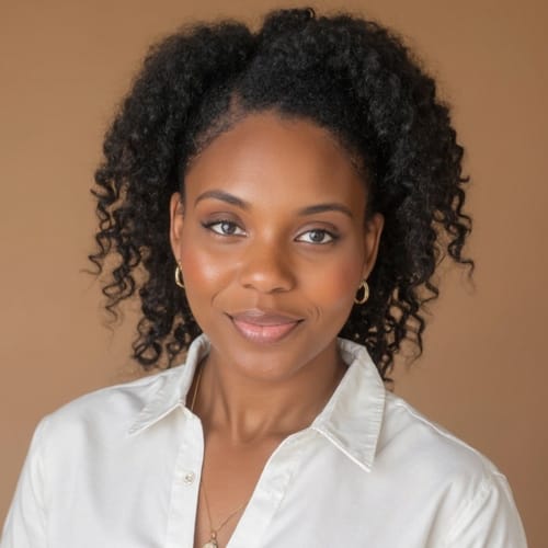 Headshot of Shakia Mackey, LPC