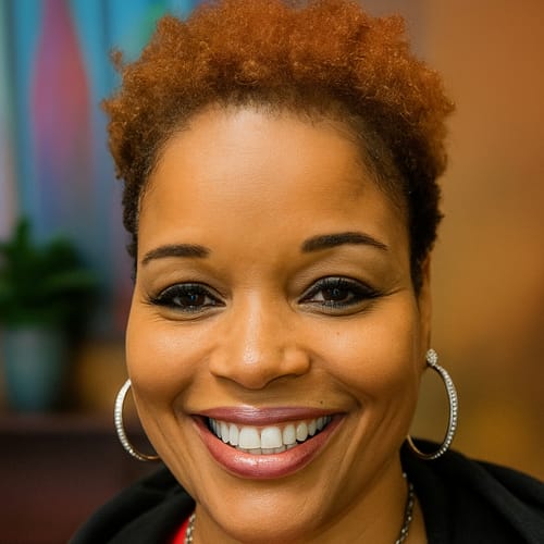 Headshot of Sara Holland, APRN_CNP