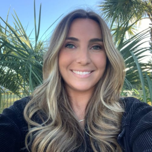 Headshot of Robin Carlock, LCSW