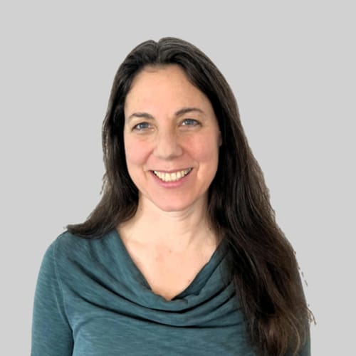 Headshot of Angela Williams, LPC