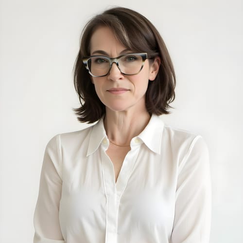 Headshot of Anne Londergan, CRNP