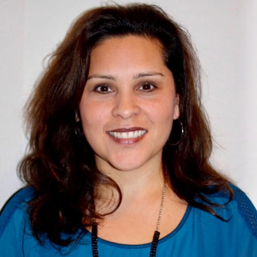 Headshot of Jennifer Leos, LPC