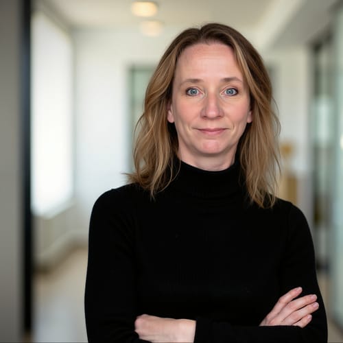 Headshot of Melissa Meengs, LMSW