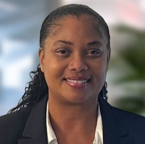 Headshot of Denise Pinero, LMHC