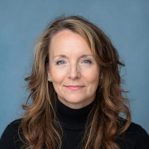 Headshot of Veronica Fitzgerald, LMHC