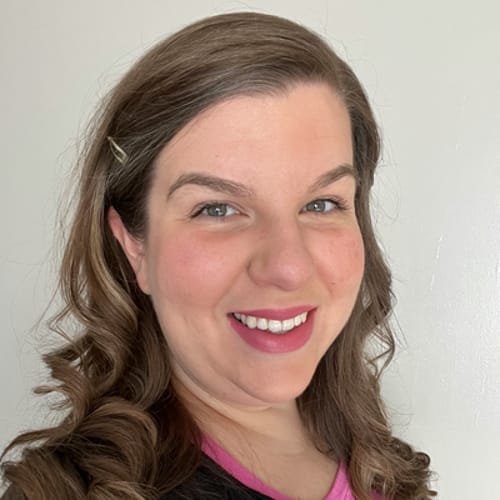 Headshot of Cecilia Figueiredo, MFT