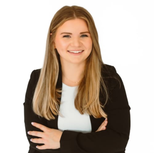 Headshot of Savannah Gabriel, LCSW