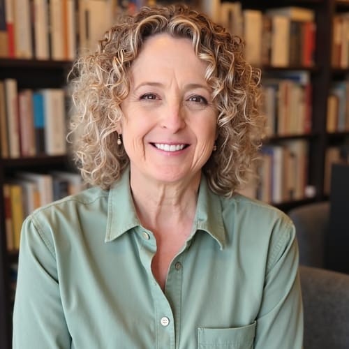 Headshot of Dana Sloan, LPC