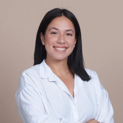 Headshot of Esmeralda Barraza, LPC