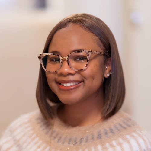 Headshot of Kamaria Excell, LCSW