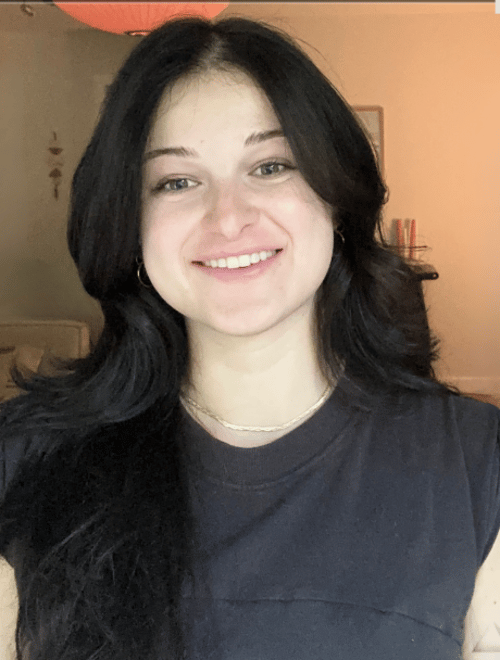 Headshot of Ciana Newberry, LCSW