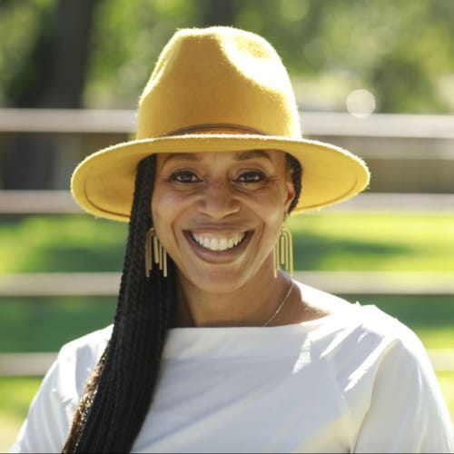 Headshot of Brandi Cannon, LMFT