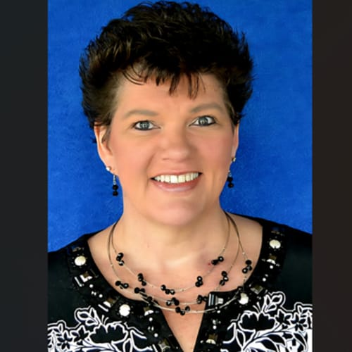 Headshot of Pam Thompson, LPCMHSP