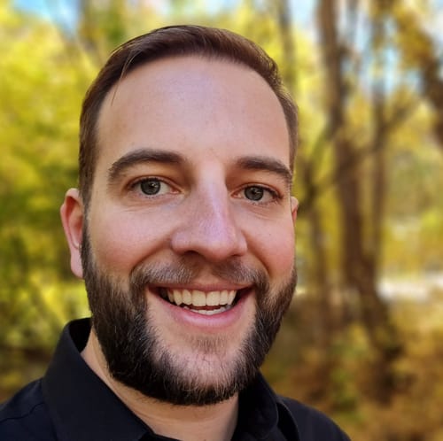 Headshot of Dominic Schmuck, PSYCHOLOGIST