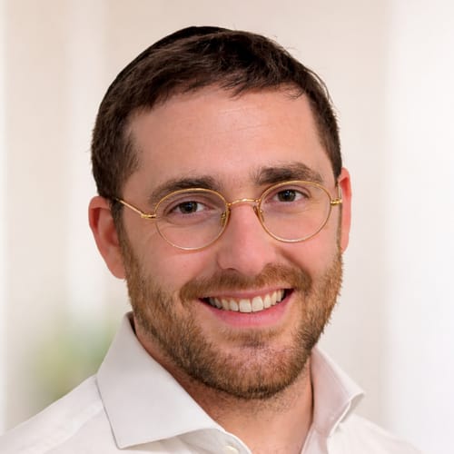 Headshot of Moshe Wax, LPC