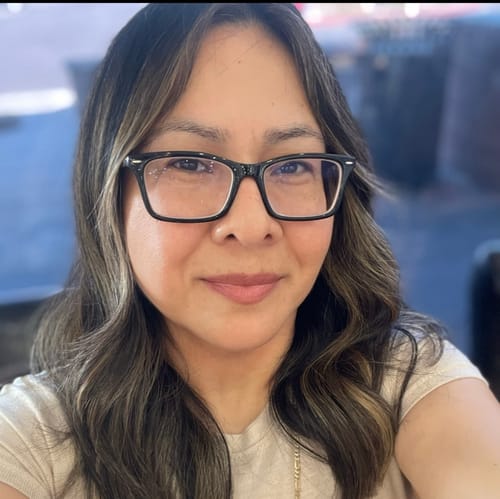 Headshot of Laura Castorena, LPC