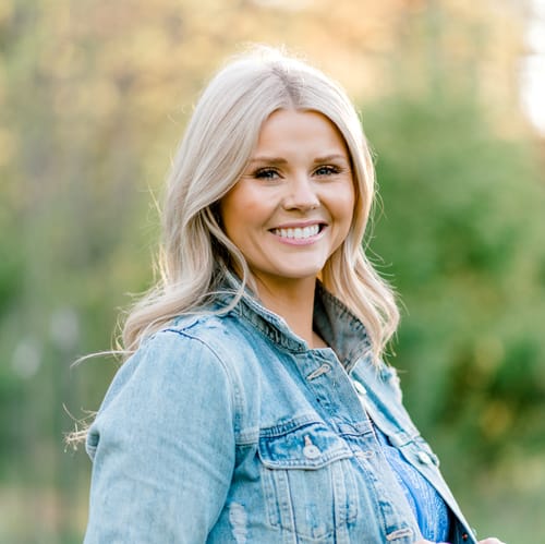 Headshot of Taylor Blackburn, LMHC_OUT_OF_STATE