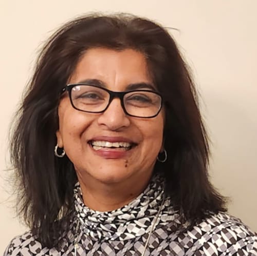 Headshot of Rachel Mathew, LCSW