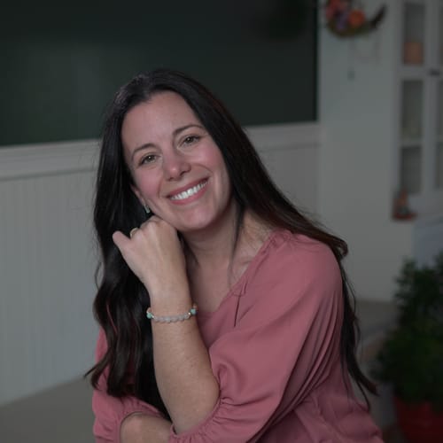 Headshot of Darlene Maggiolo, LCSW_OUT_OF_STATE