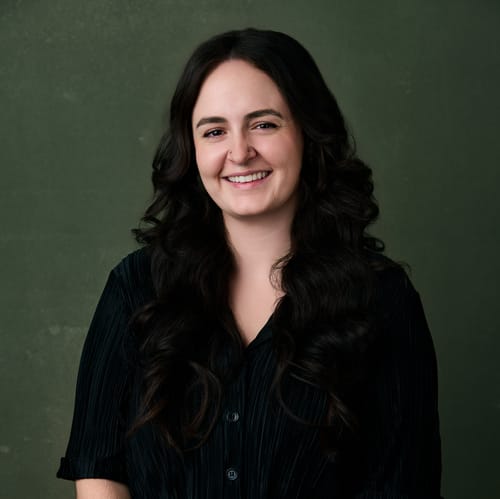 Headshot of Lauren Hawkins, LPC