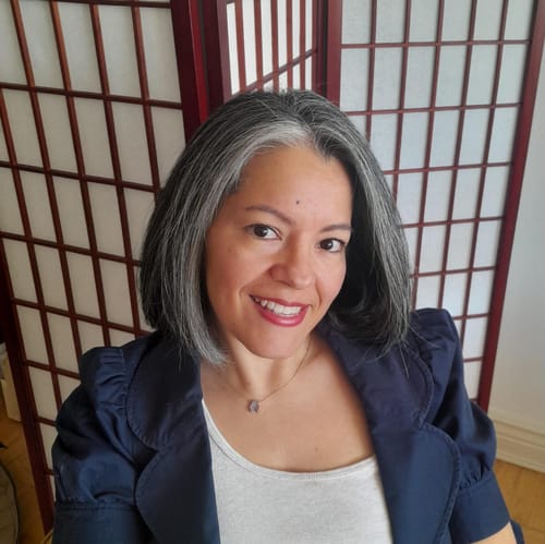 Headshot of Carolina Suarez, LPC