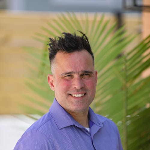 Headshot of Stephen Scoff, LISW_CP