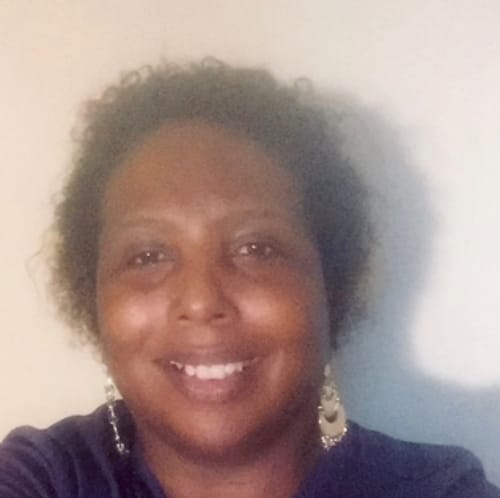 Headshot of Yoshonna Sanders, LCSW