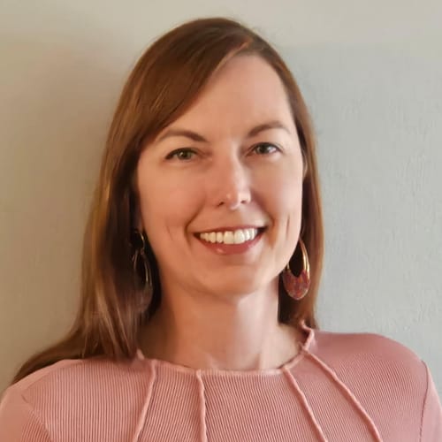 Headshot of Mindy Wesselman, LISW