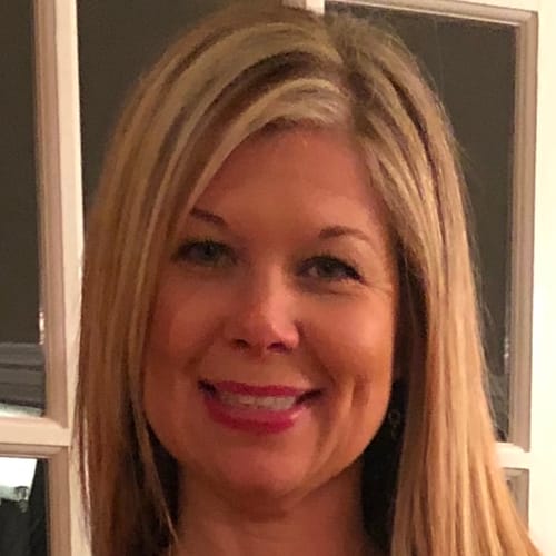 Headshot of Cara O'Brien Smith, LCSW