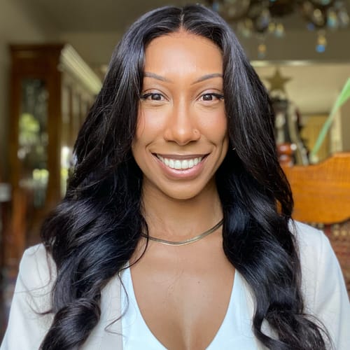 Headshot of Amanda Vanterpool, LCSW