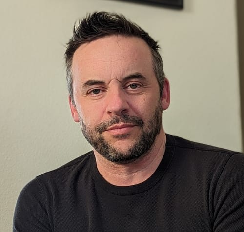 Headshot of Anthonie Van Zoeren, LPC