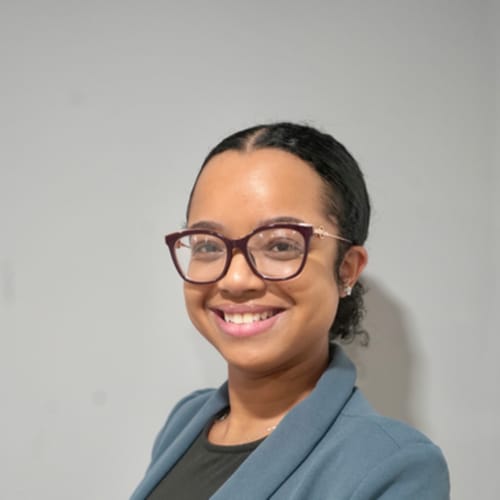 Headshot of Ariana Toledo, LMHC