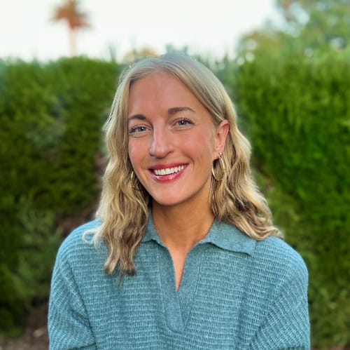 Headshot of Lainie Popp, LCSW