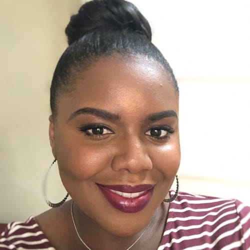 Headshot of Courtni Hawkins, LMFT