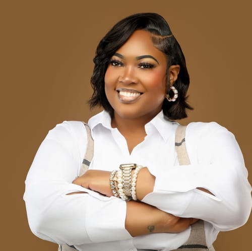 Headshot of Tereaka Powell, LCSW
