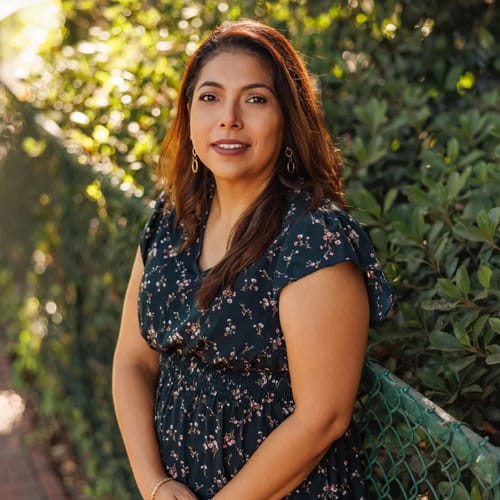 Headshot of Maribel De Avila, LCSW
