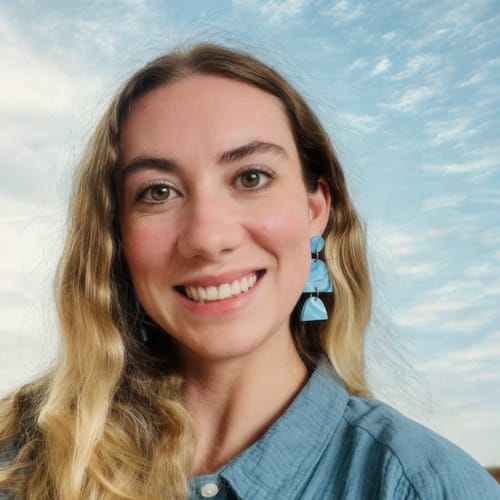 Headshot of Emma Jones, LCSW